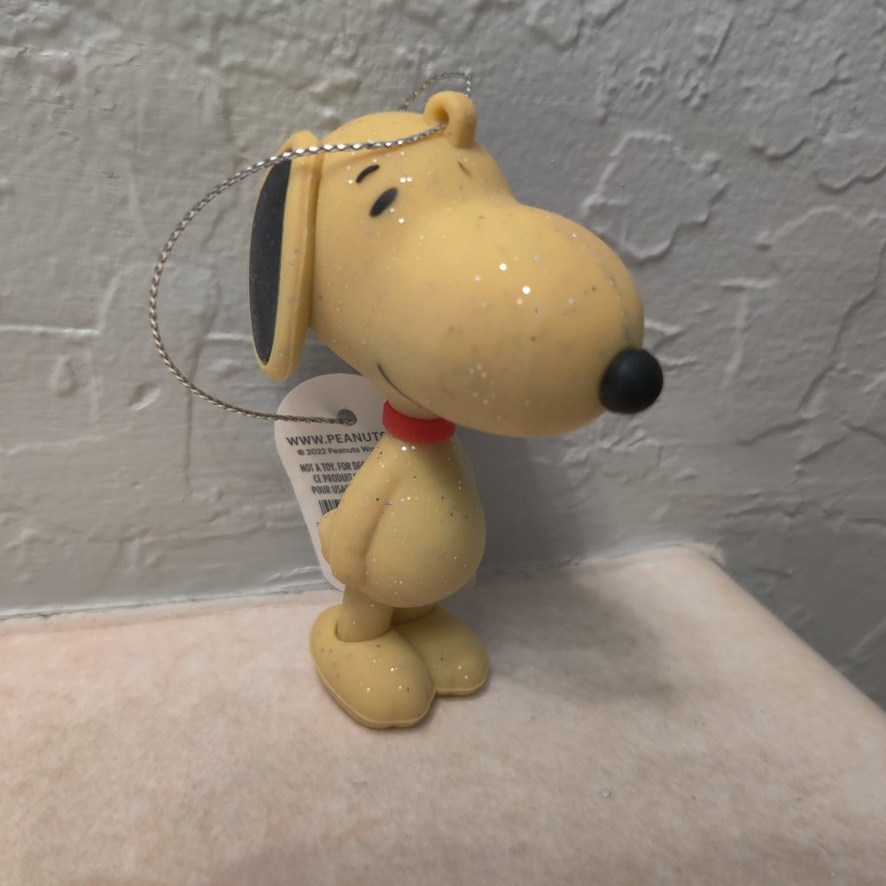 Hallmark Ornaments Peanuts Snoopy Yellow Glitter